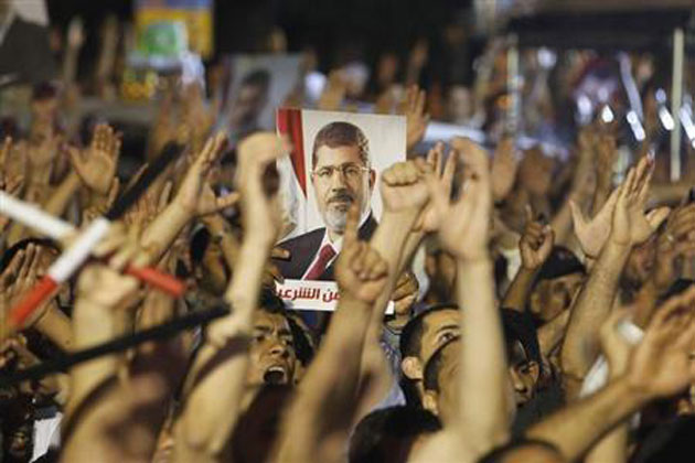 FLI angry-islamist-supporters-to-protest-after-egypt-army-ousts-mohamed-morsi