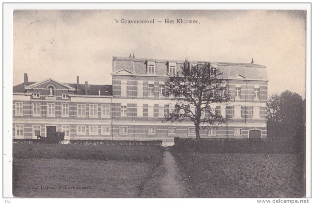 FLI Ebola Zusters Van 's Gravenwezel